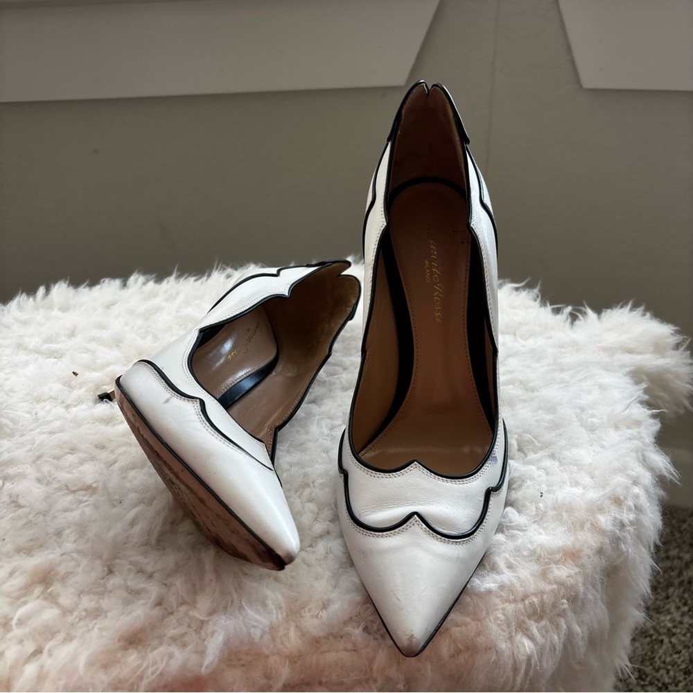 Gianvito Rossi White and Black Heels scalloped bonnie western stilettos - Picture 10 of 13